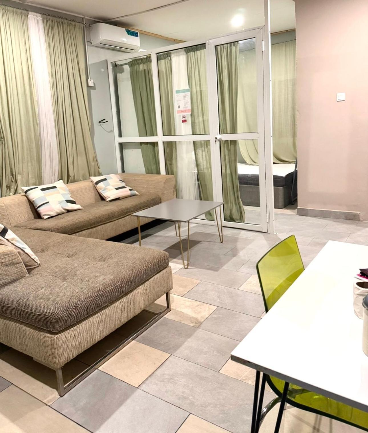 Yazmin Studio Residence Lamin Beretto Extérieur photo